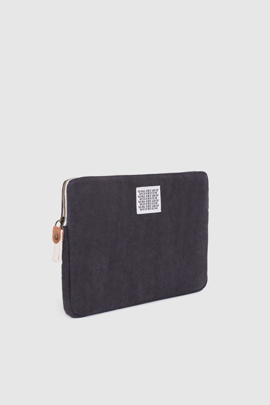 Women Beatriz Furest Phone And Laptop Cases | Laptop Lona Dark Grey