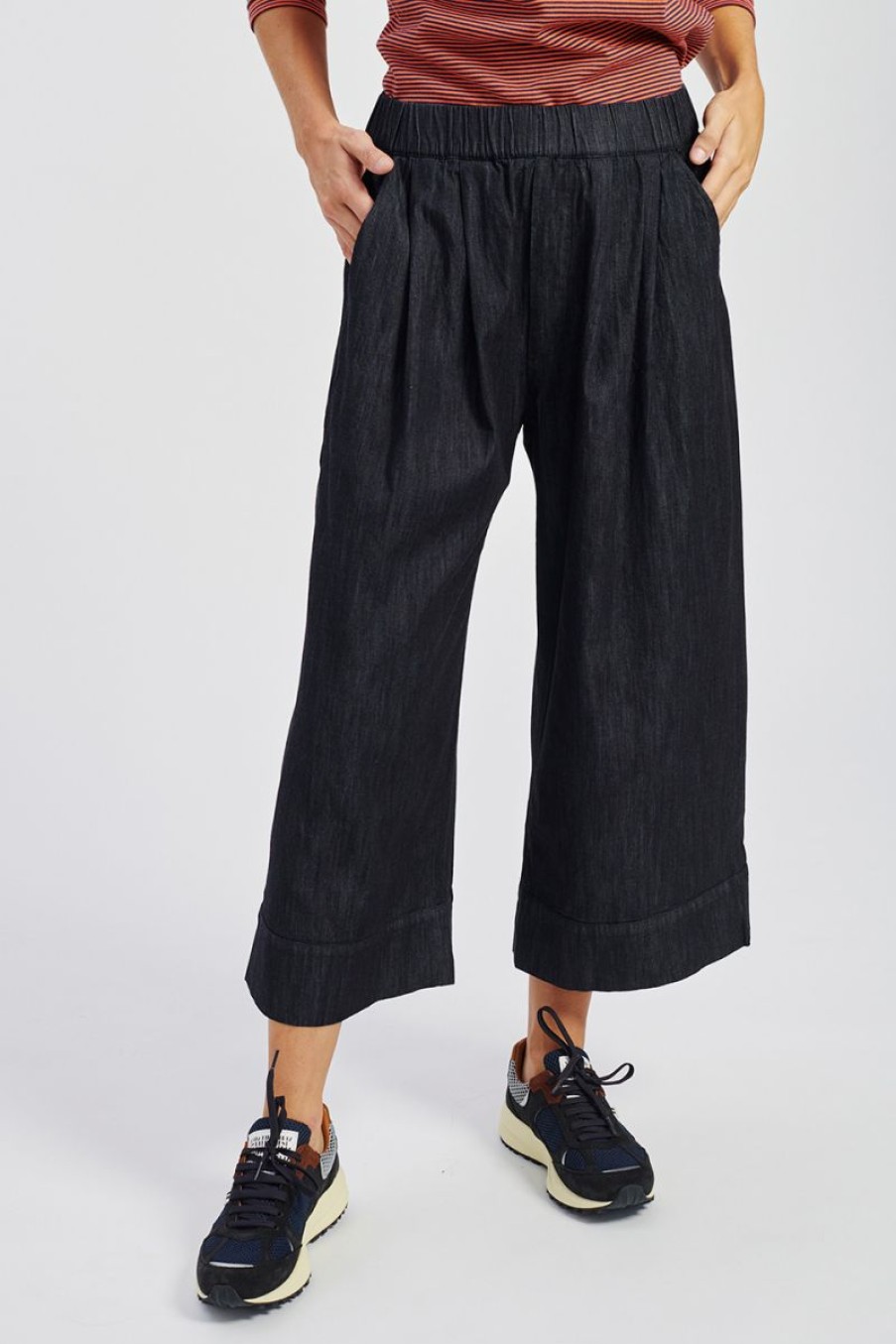 Women Beatriz Furest Trousers & Skirts | Wide Denim